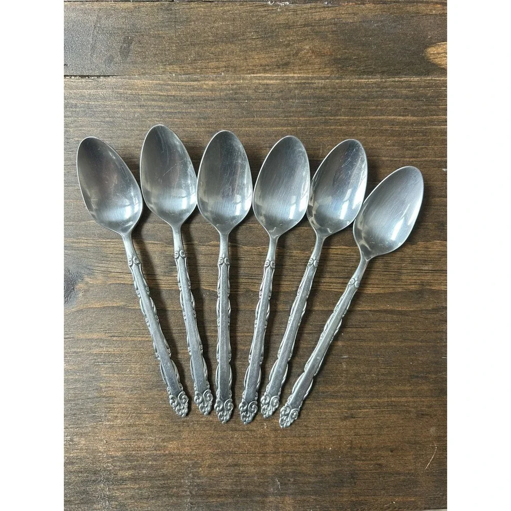 Ekco Eterna MARY ELLEN Place Soup Spoons 7 3/8